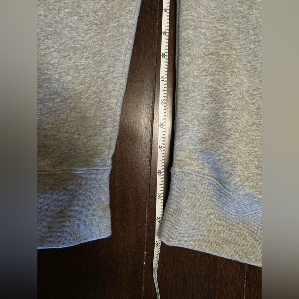 NWOT Nike Club Joggers Men's - Picture 9 of 10